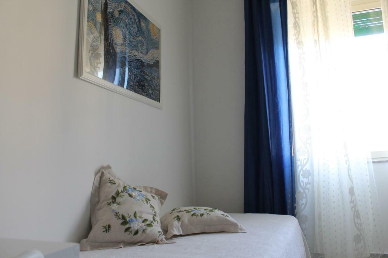 Mary'S Home Salerno Room photo